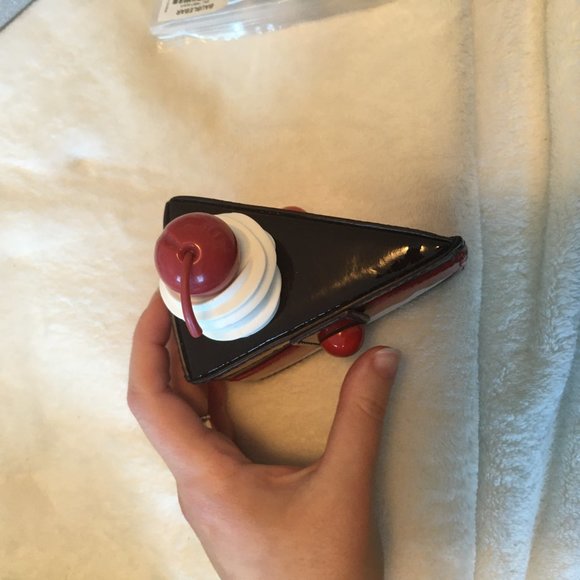 kate spade ma cherie 3d cake coin purse mini wallet *please read* - Picture 9 of 14